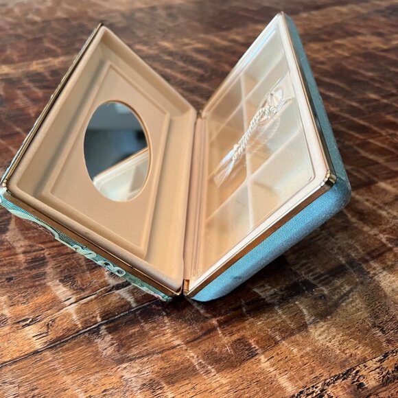 Vintage Travel Jewelry Case With Decoupaged Floral & Botanical Top - Picture 6 of 10